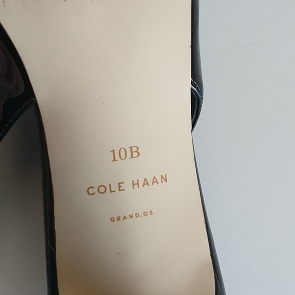 COLE HAAN Wilma Slingback Pump Heels - Picture 13 of 13